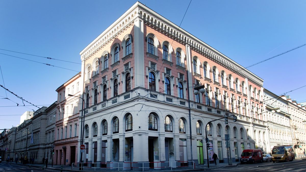 ČSSD prodá Lannův palác v centru Prahy současnému nájemci